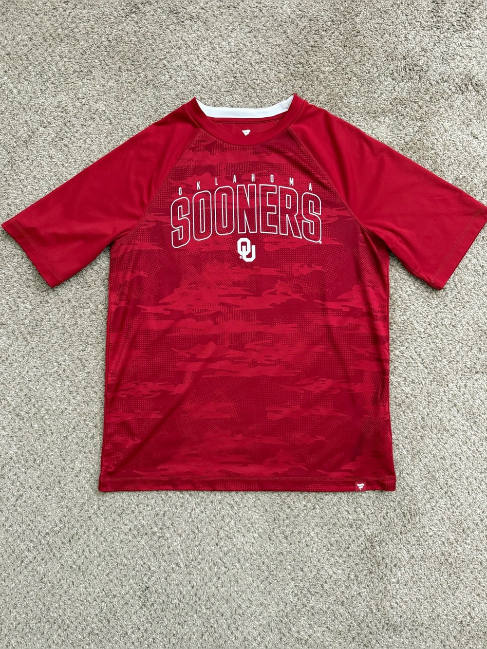 Oklahoma Sooners OU Red Graphic Logo Lightweight Short Sleeve Tee Men’s Large